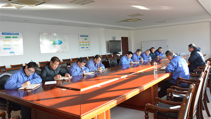 集團(tuán)公司召開冬季消防安全專題會(huì)議